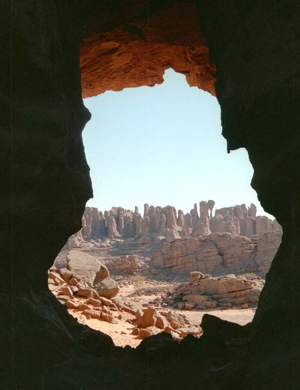 Steinformation in El Ghesour
