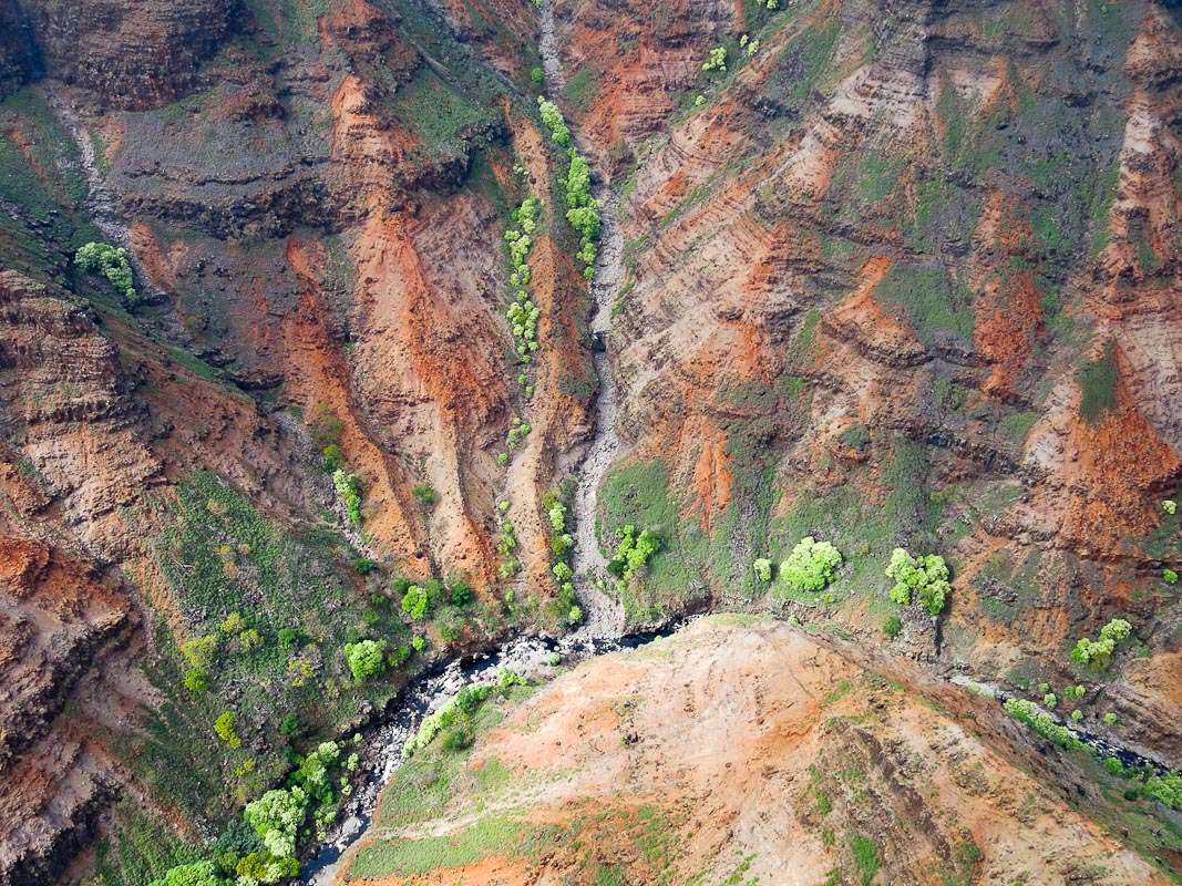 Waimea Canyon by Helikopter