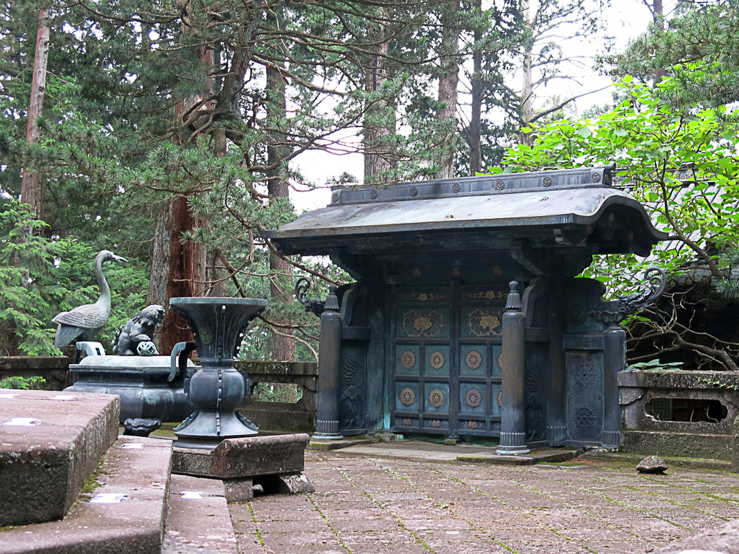 Nikko Tokugawa Schrein Tosho-gu  - Mausoleum