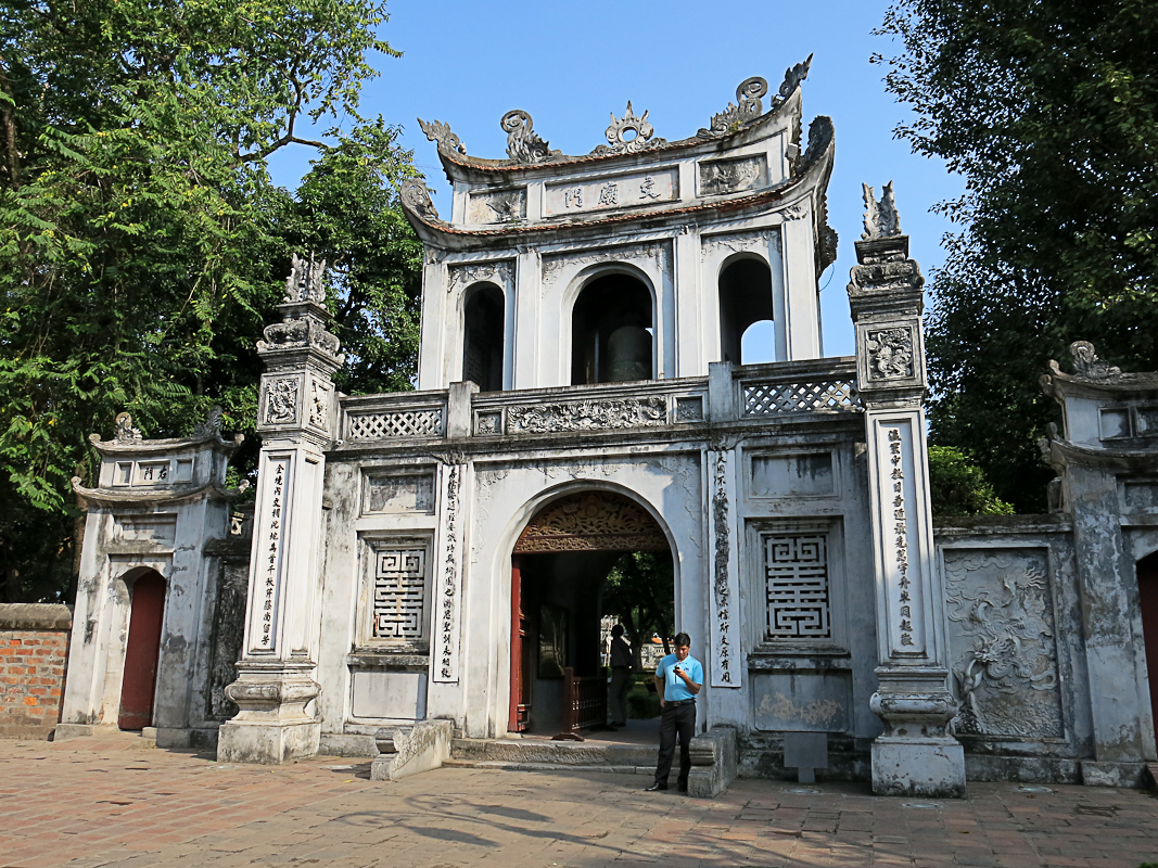 Hanoi - Literatur-Tempel
