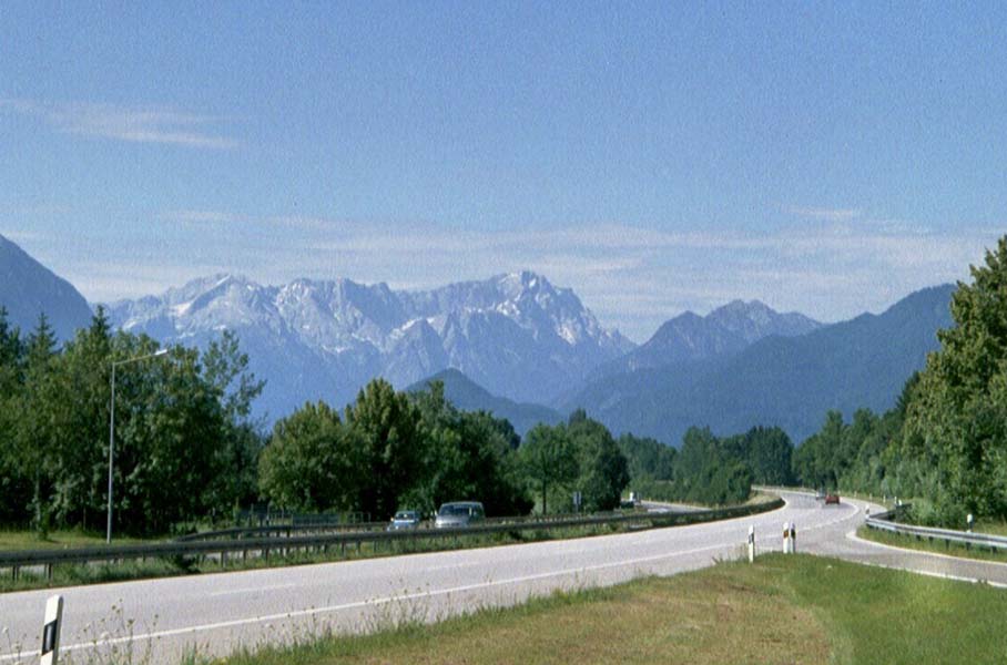 Auf der Autobahn kurz vor Garmisch