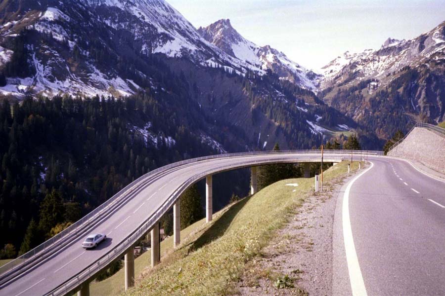 Hochtannbergpass - Kehre auf der Westseite